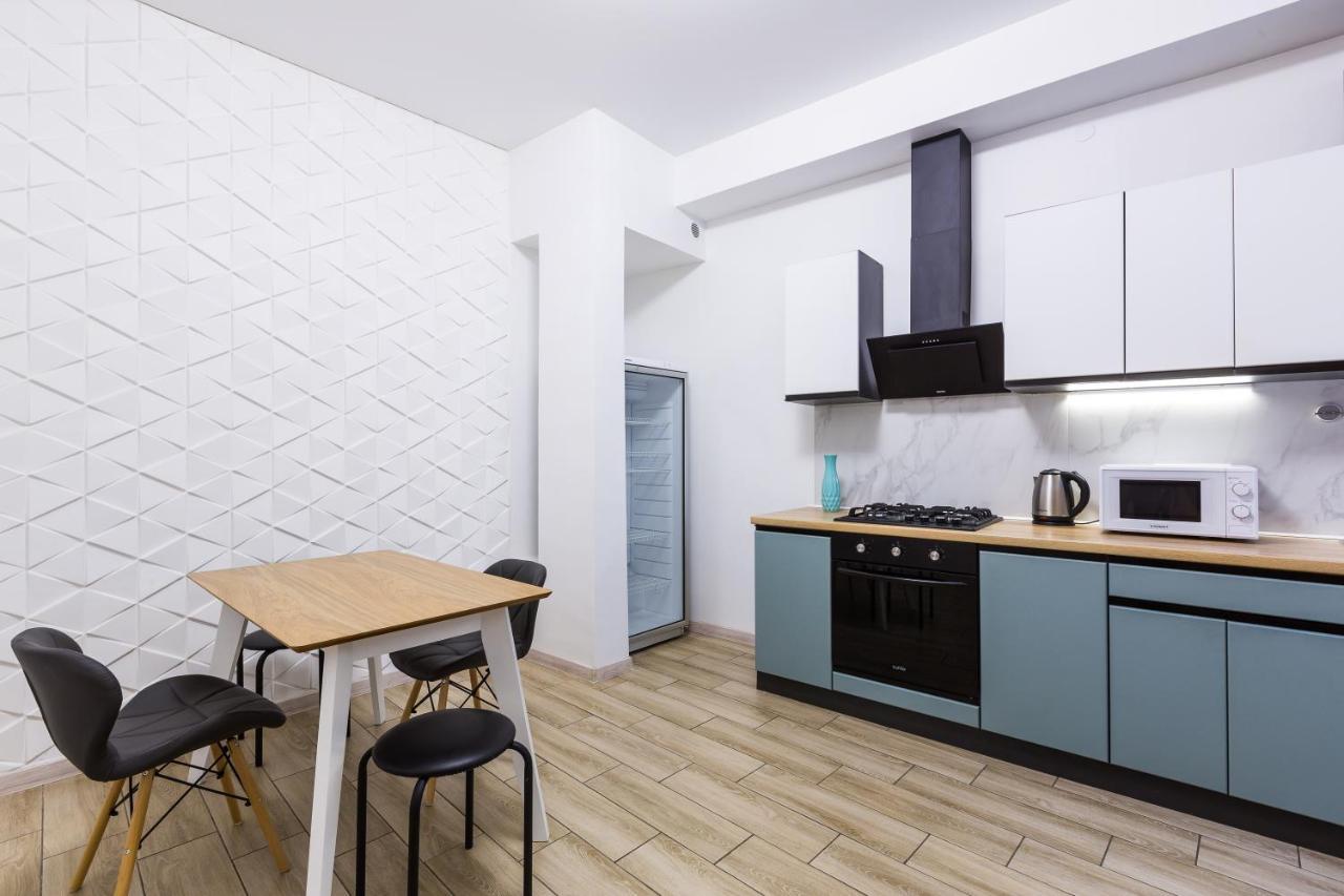 Vodna White Apartment Lviv Extérieur photo