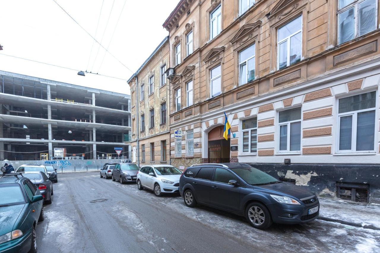 Vodna White Apartment Lviv Extérieur photo